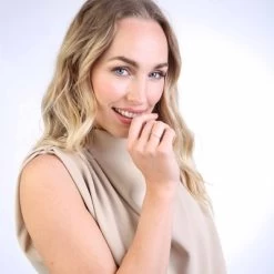 14 Karaat Geelgouden Ring Met 7 Diamanten 0,15ct 9 14 Karaat Geelgouden Ring Met 7 Diamanten 0,15ct -SieradenSpot Korting 14 karaat geelgouden ring met 7 diamanten 0 15ct 3