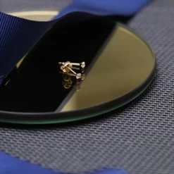 9 Karaat Oorknoppen Met Zirkonia 2mm -SieradenSpot Korting 9 karaat oorknoppen met zirkonia 2mm 2