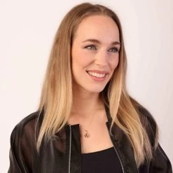 9 Karaat Tricolor Ketting Met Hanger Knoop -SieradenSpot Korting 9 karaat tricolor ketting met hanger knoop 3