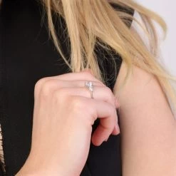 9 Karaat Witte Ring Zirkonia Rond En Druppel 7 9 Karaat Witte Ring Zirkonia Rond En Druppel -SieradenSpot Korting 9 karaat witte ring zirkonia rond en druppel 1