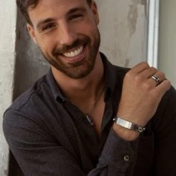 Gerecycled Stalen Herenring Met Zwarte Band 9 Gerecycled Stalen Herenring Met Zwarte Band -SieradenSpot Korting gerecycled stalen herenring met zwarte band 3