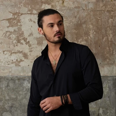 Gerecycled Stalen Oorbellen Gold Met Vierkante Zirkonia 8mm 6 Gerecycled Stalen Oorbellen Gold Met Vierkante Zirkonia 8mm - Afbeelding 4