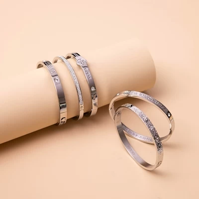 Guess Stalen Bangle Armband Kristal 8 Guess Stalen Bangle Armband Kristal - Afbeelding 6