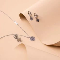 Guess Stalen Ketting Met Hanger 4g Logo -SieradenSpot Korting guess stalen ketting met hanger 4g logo 4