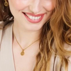 Stalen Goldplated Ketting Met Letter - I -SieradenSpot Korting stalen goldplated ketting met letter i 1