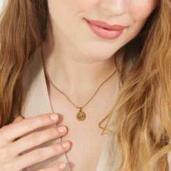 Stalen Goldplated Ketting Met Letter - M -SieradenSpot Korting stalen goldplated ketting met letter m 1