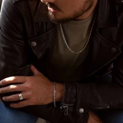 Zilveren Heren Zegelring Met Zirkonia -SieradenSpot Korting zilveren heren zegelring met zirkonia 1