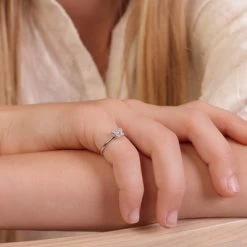 Zilveren Kinderring Vlinder Met Roze Zirkonia -SieradenSpot Korting zilveren kinderring vlinder met roze zirkonia 1