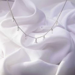 Zilveren Naamchoker Bedel Letters 9 Zilveren Naamchoker Bedel Letters -SieradenSpot Korting zilveren naamchoker bedel letters 2